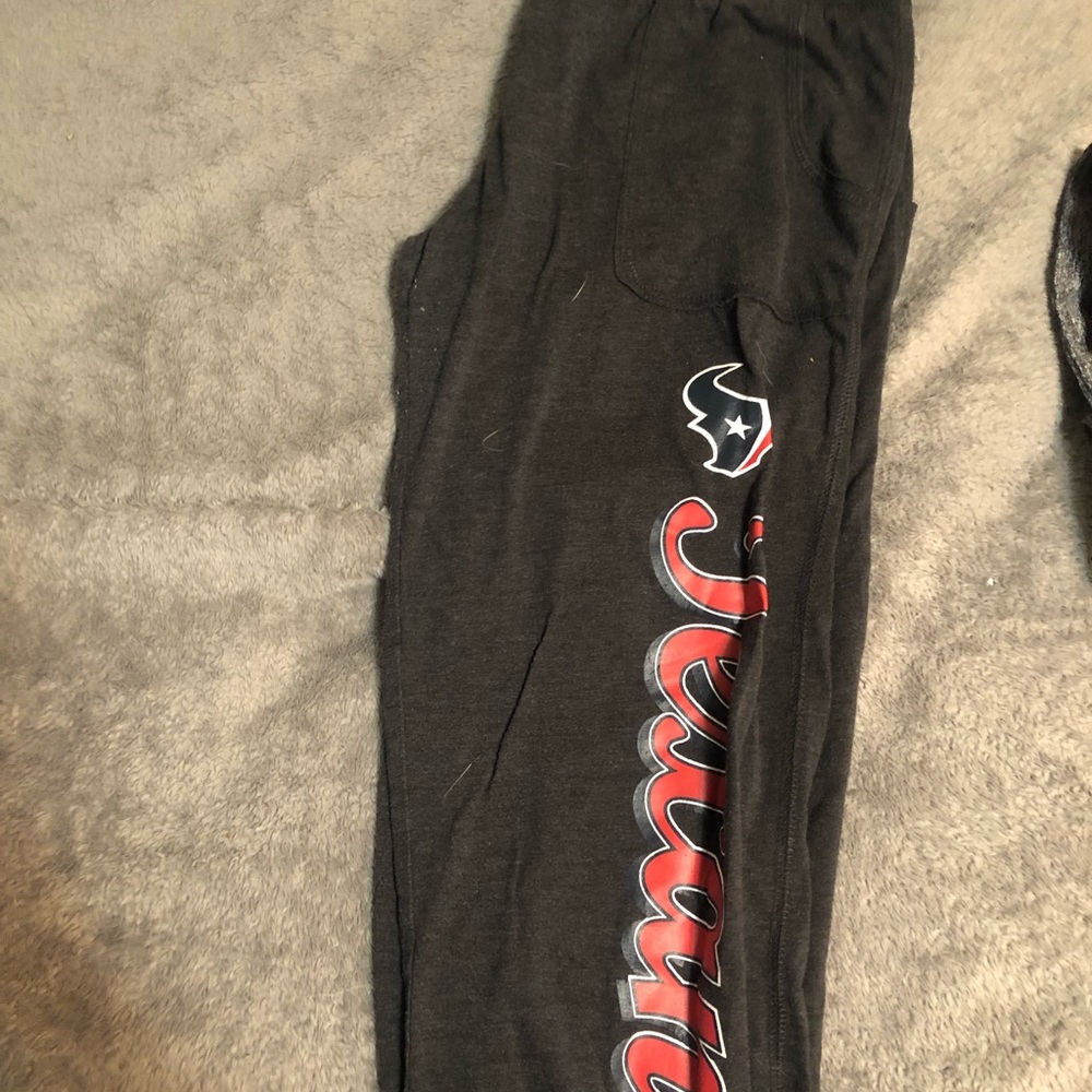 Texans Jogger capris and shirt